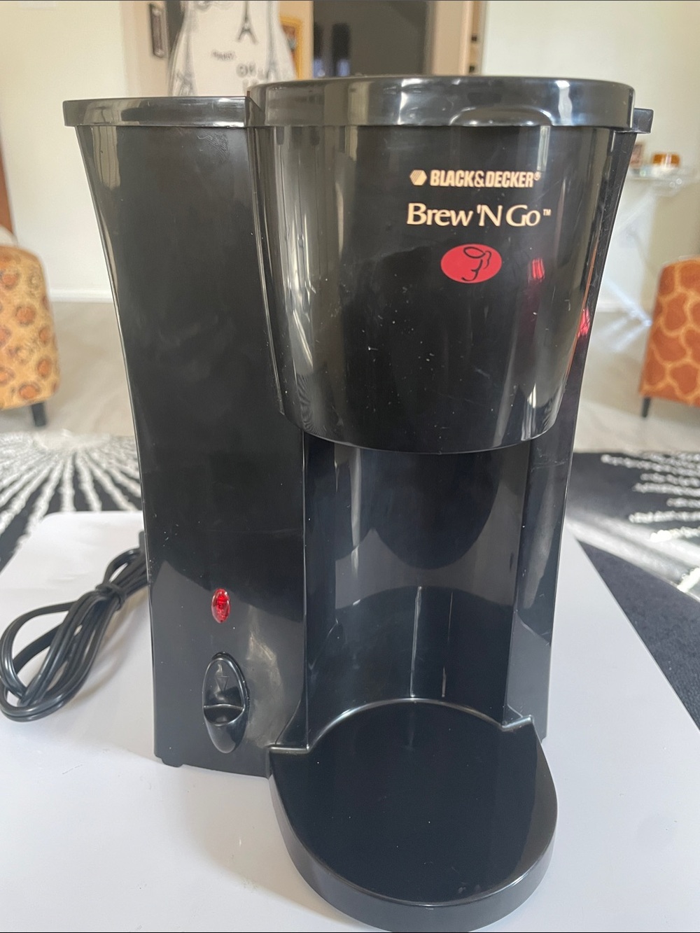 Black & Decker Brew 'N Go Single-Serve Coffee Maker in Black